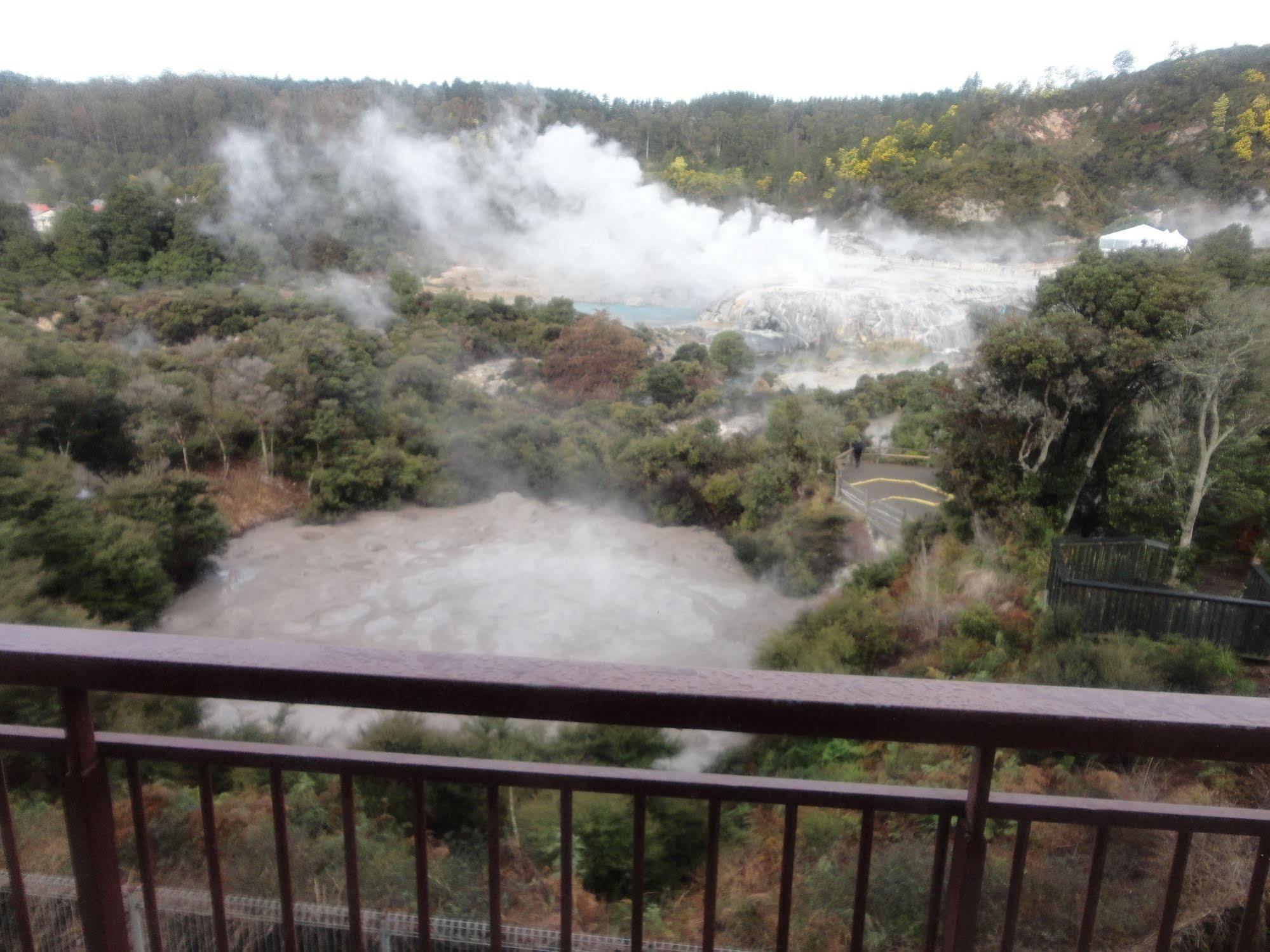 Silver Oaks Hotel - Geyserland Rotorua Buitenkant foto